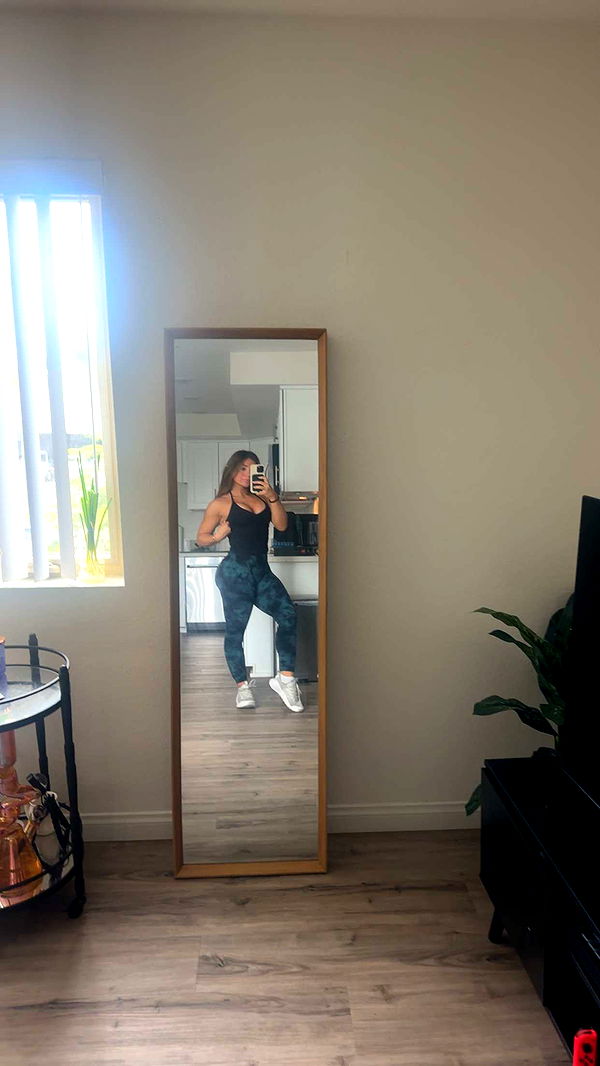 kaylamanouss17 image ~ Altpins