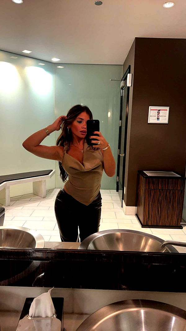 kaylamanouss17 image ~ Altpins