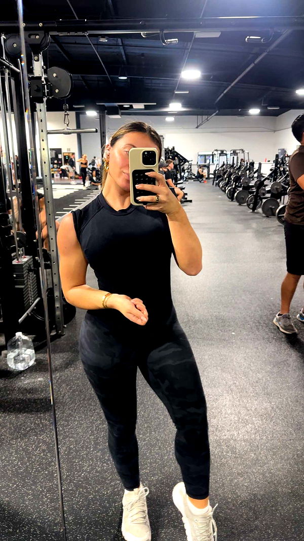 kaylamanouss17 image ~ Altpins