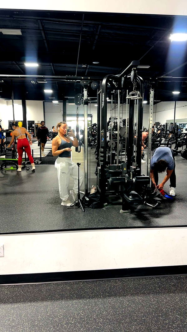 kaylamanouss17 image ~ Altpins