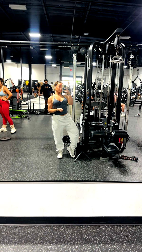 kaylamanouss17 image ~ Altpins