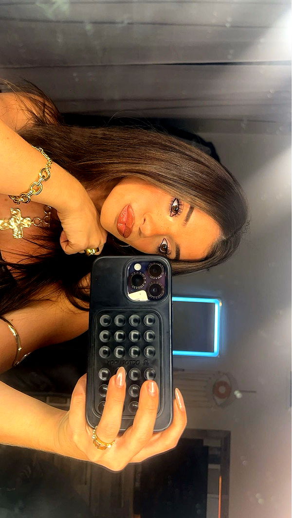 kaylamanouss17 image ~ Altpins