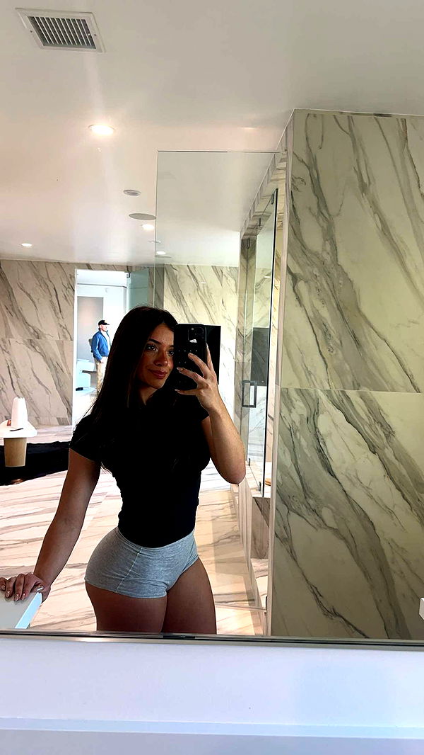 kaylamanouss17 image ~ Altpins