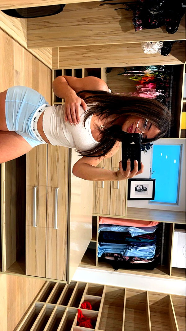 kaylamanouss17 image ~ Altpins