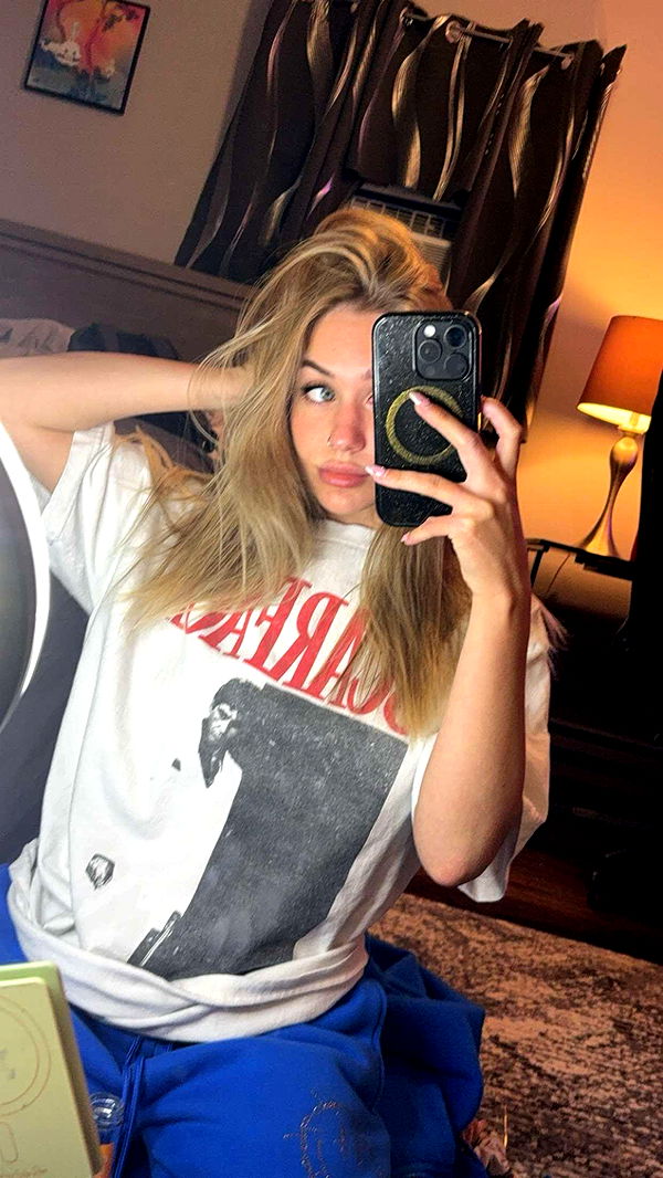 kayleedolisi image ~ Altpins