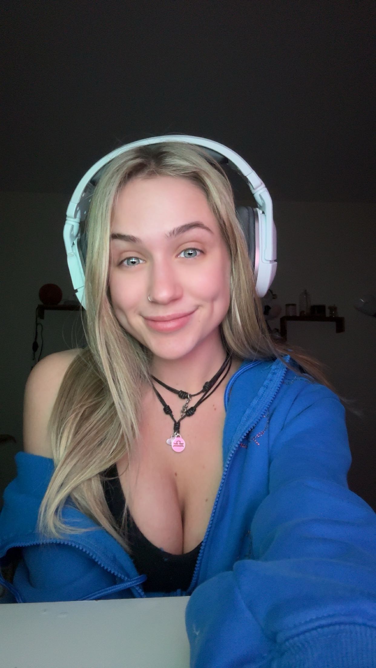 kayleedolisi snapchat image archive image