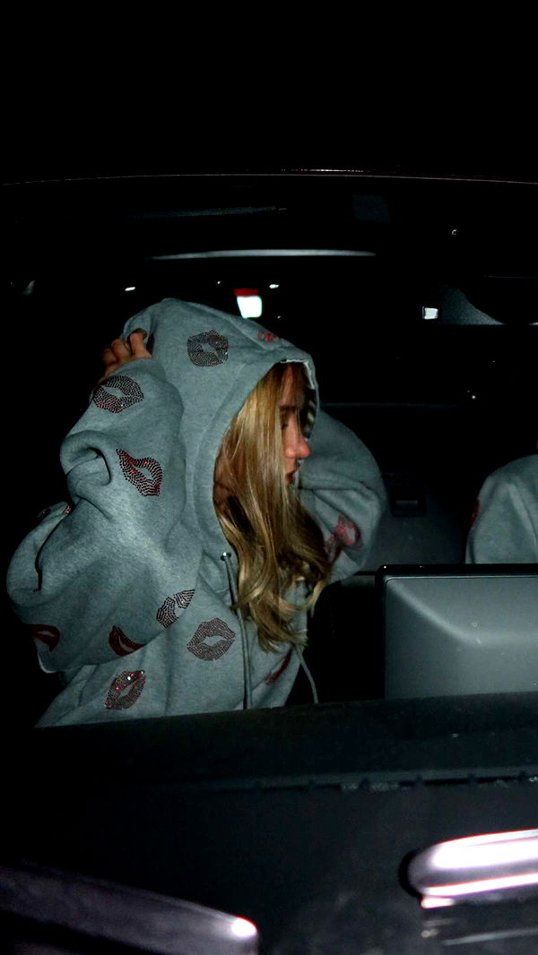 kayleedolisi image ~ Altpins