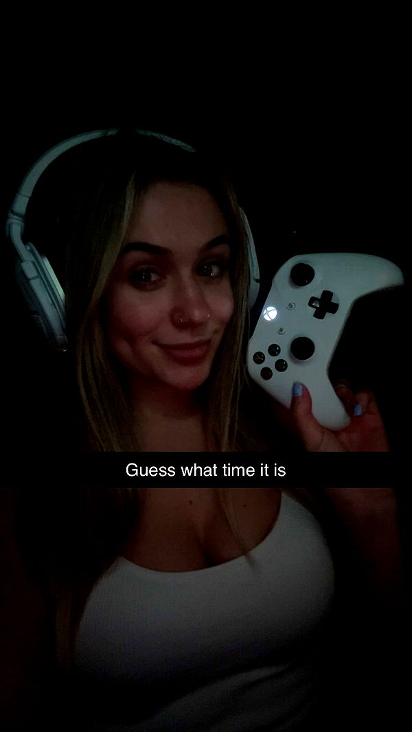 kayleedolisi image ~ Altpins