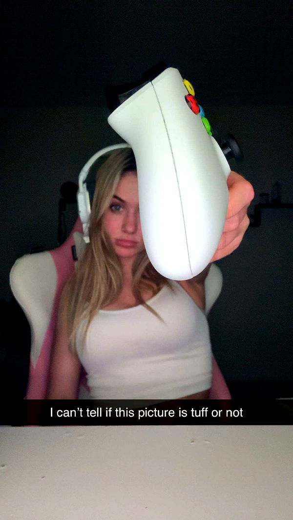 kayleedolisi image ~ Altpins