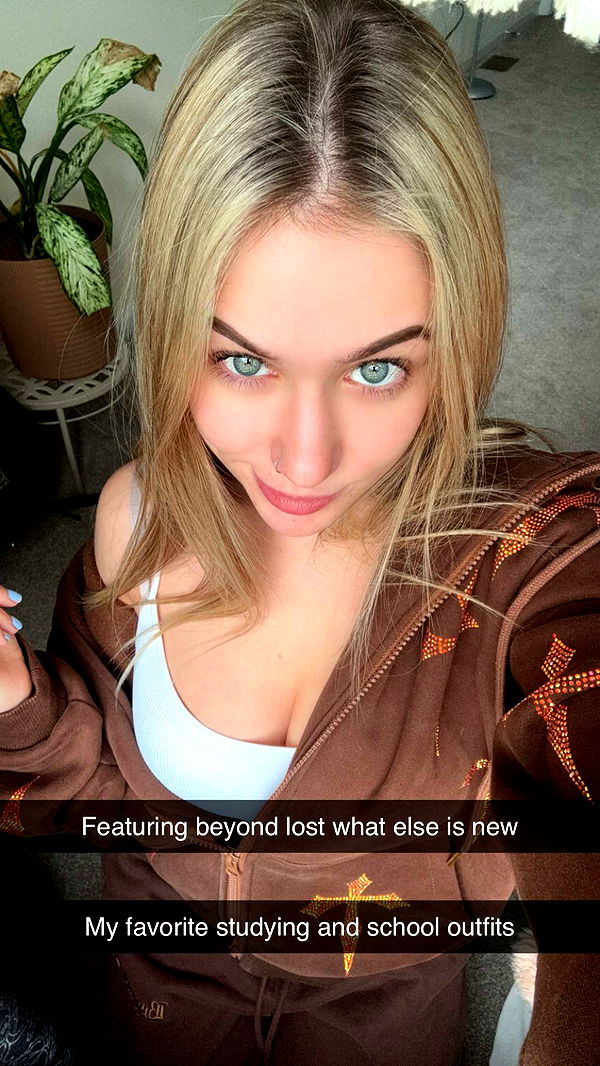 kayleedolisi image ~ Altpins