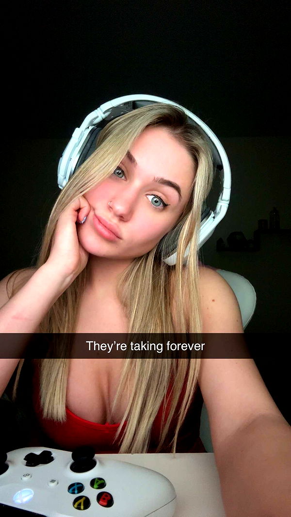 kayleedolisi image ~ Altpins