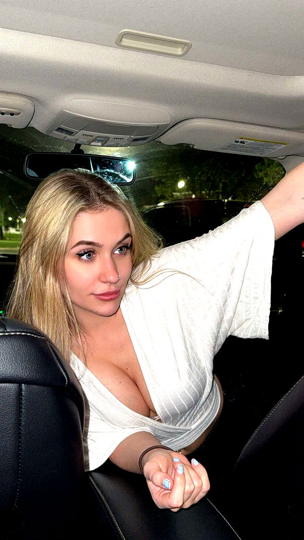 kayleedolisi image ~ Altpins