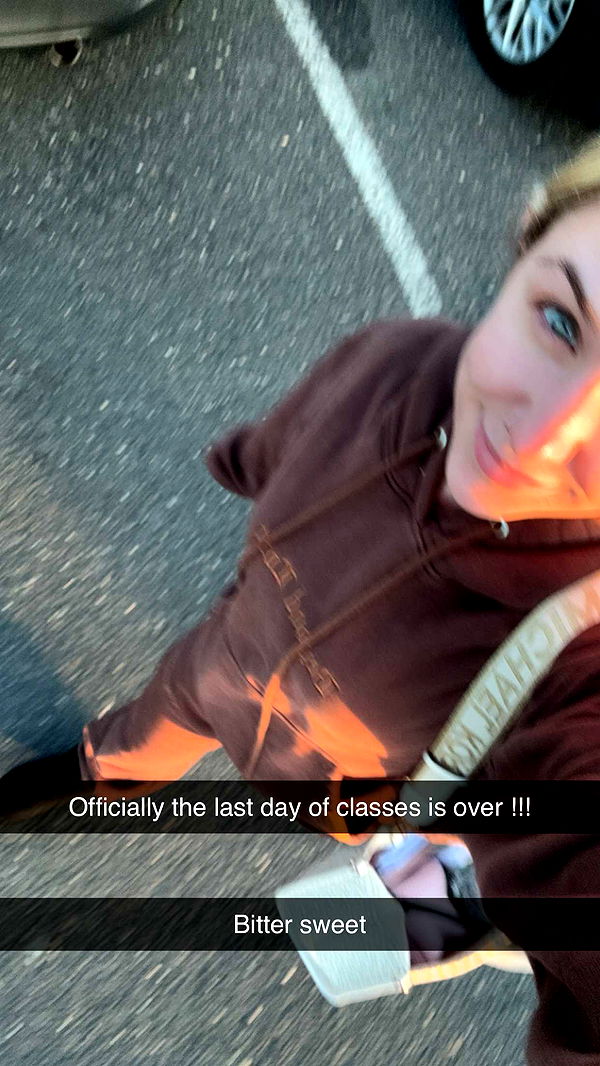 kayleedolisi image ~ Altpins