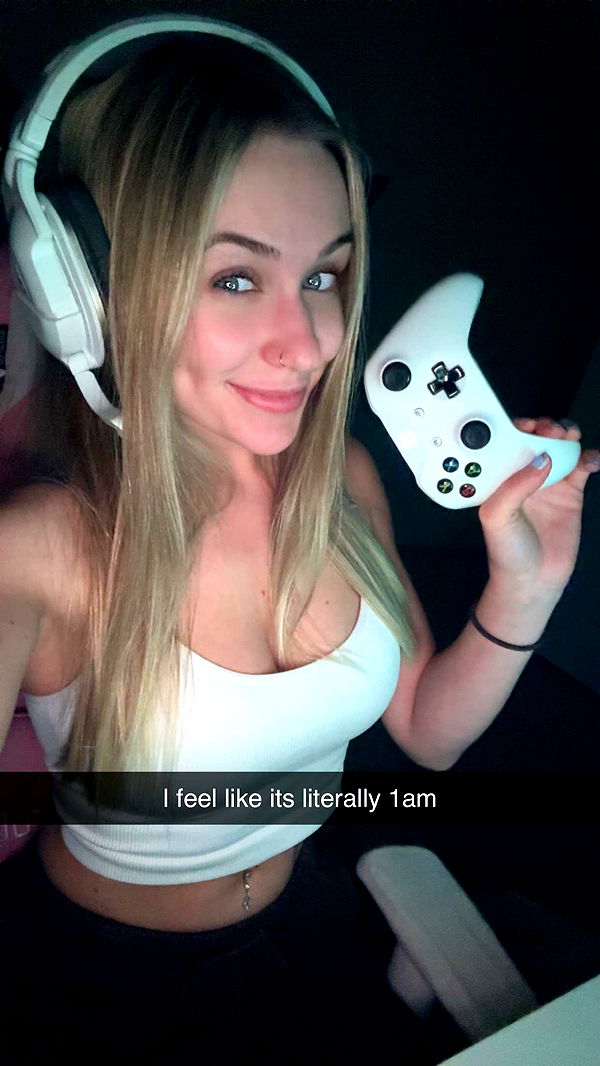 kayleedolisi image ~ Altpins