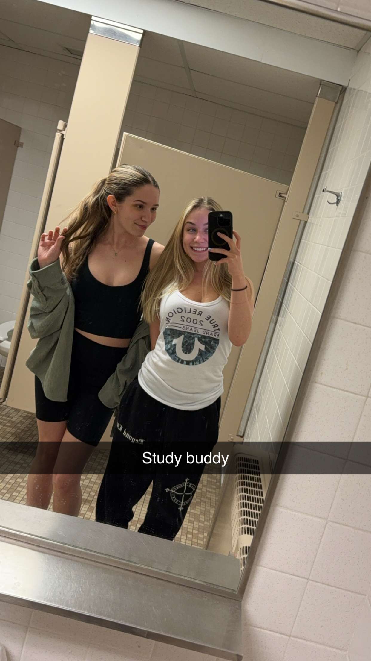 kayleedolisi snapchat image archive image