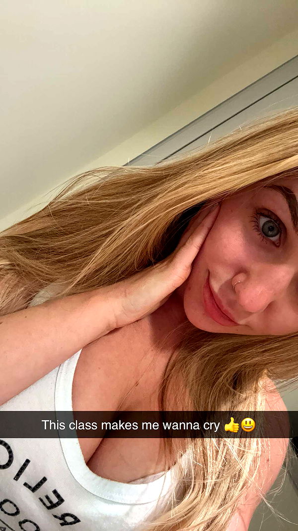 kayleedolisi image ~ Altpins