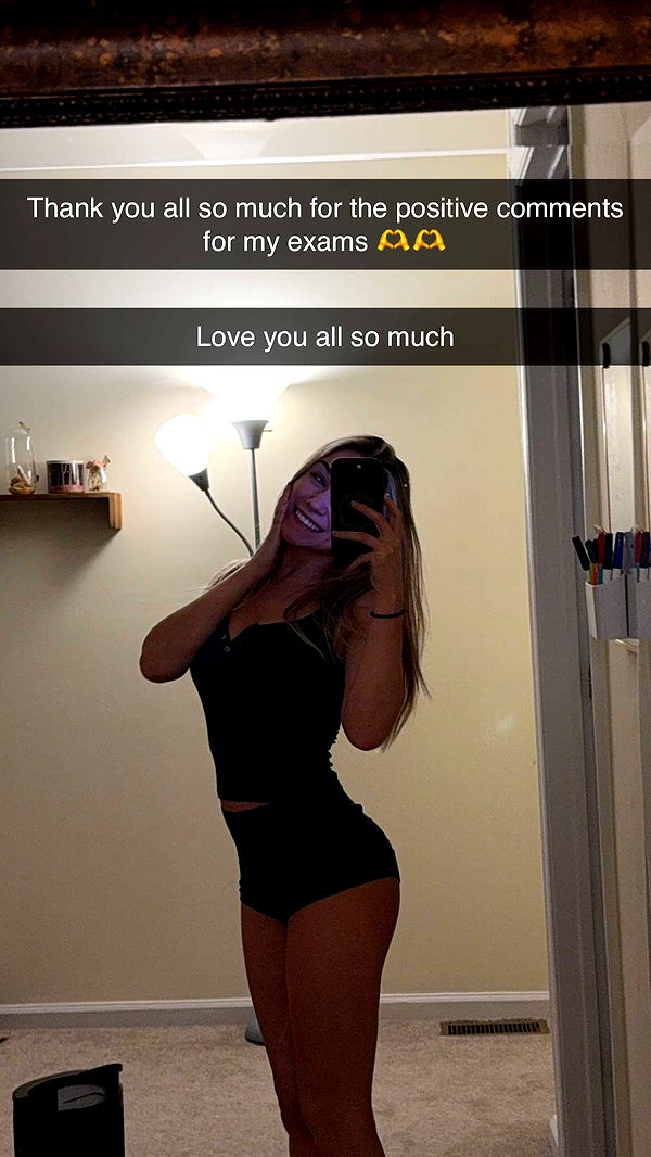 kayleedolisi image ~ Altpins