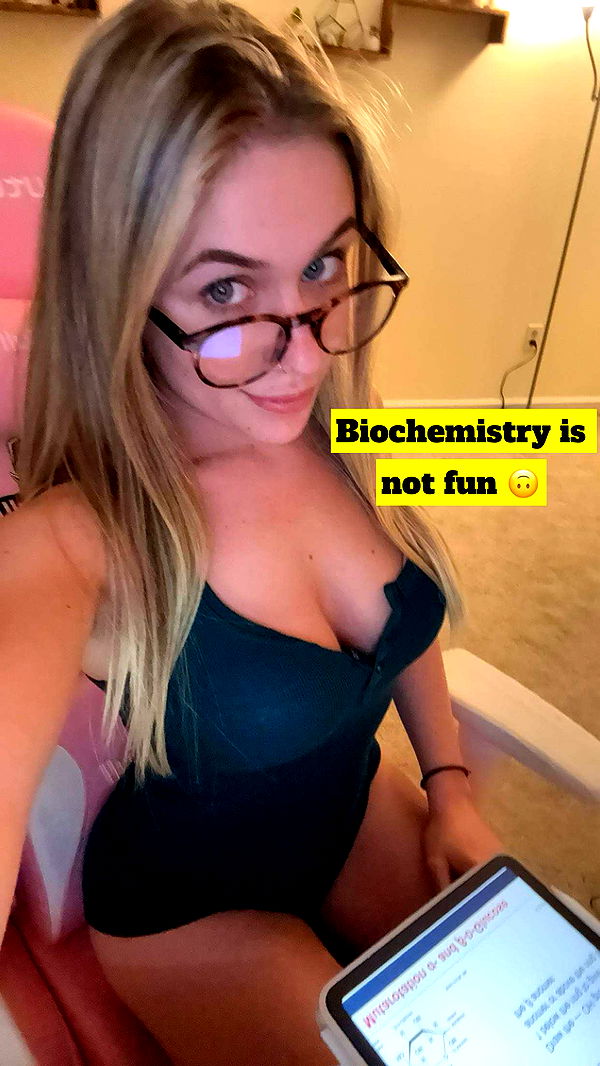 kayleedolisi image ~ Altpins