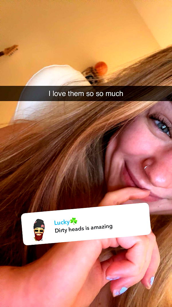 kayleedolisi image ~ Altpins