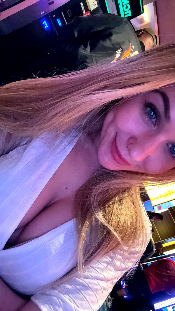 kayleedolisi image ~ Altpins