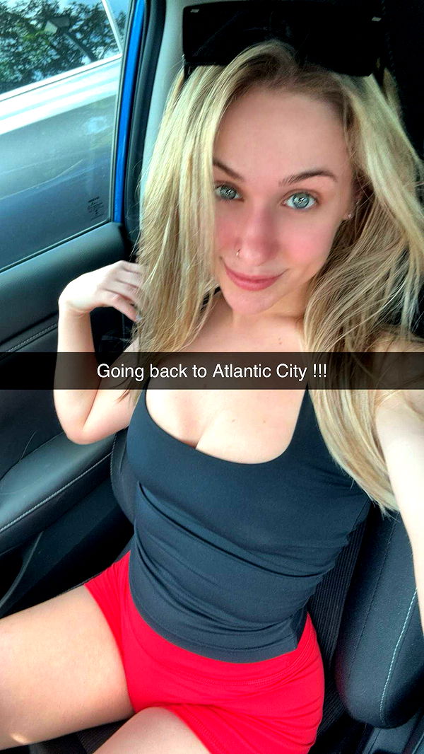 kayleedolisi image ~ Altpins