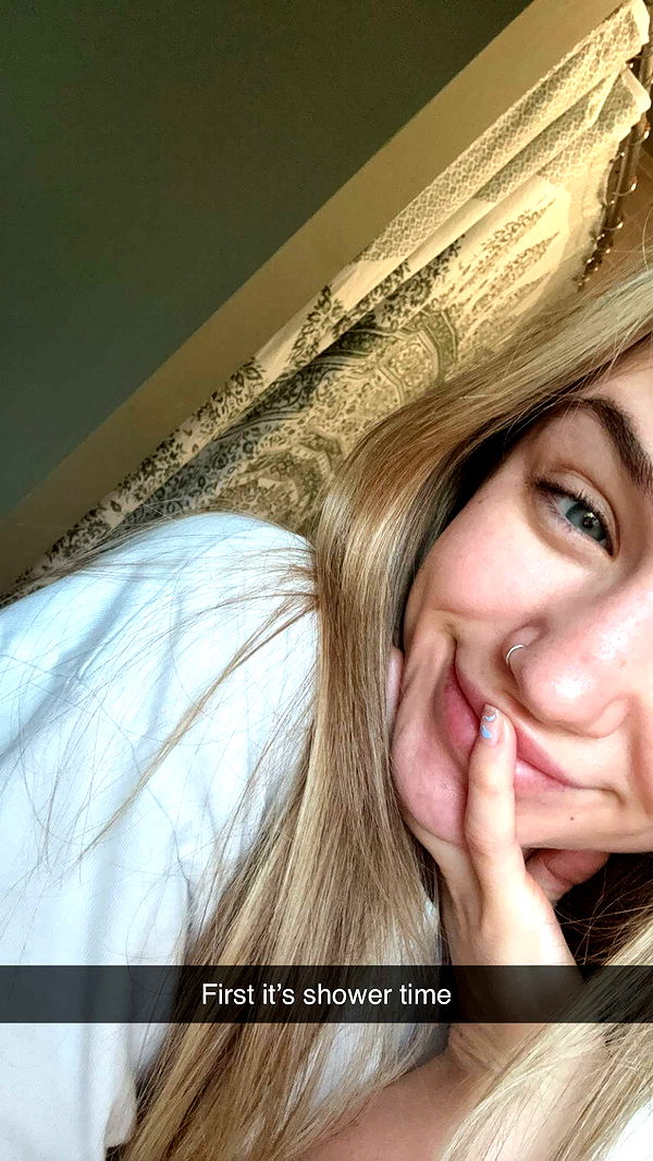 kayleedolisi image ~ Altpins