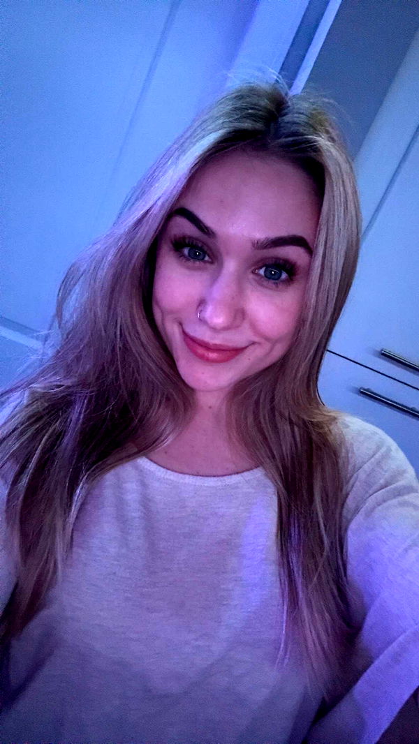 kayleedolisi image ~ Altpins