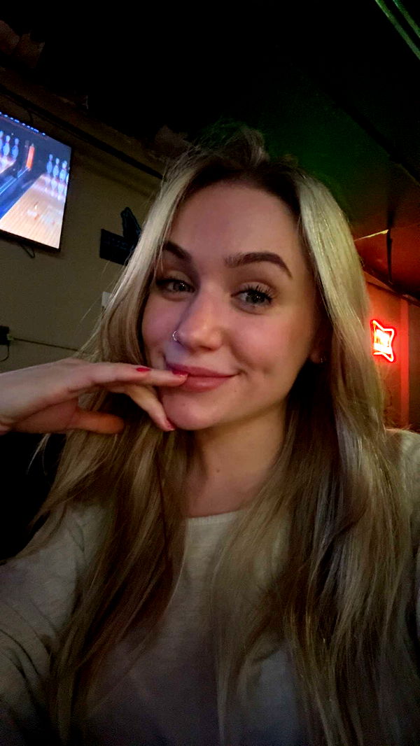 kayleedolisi image ~ Altpins