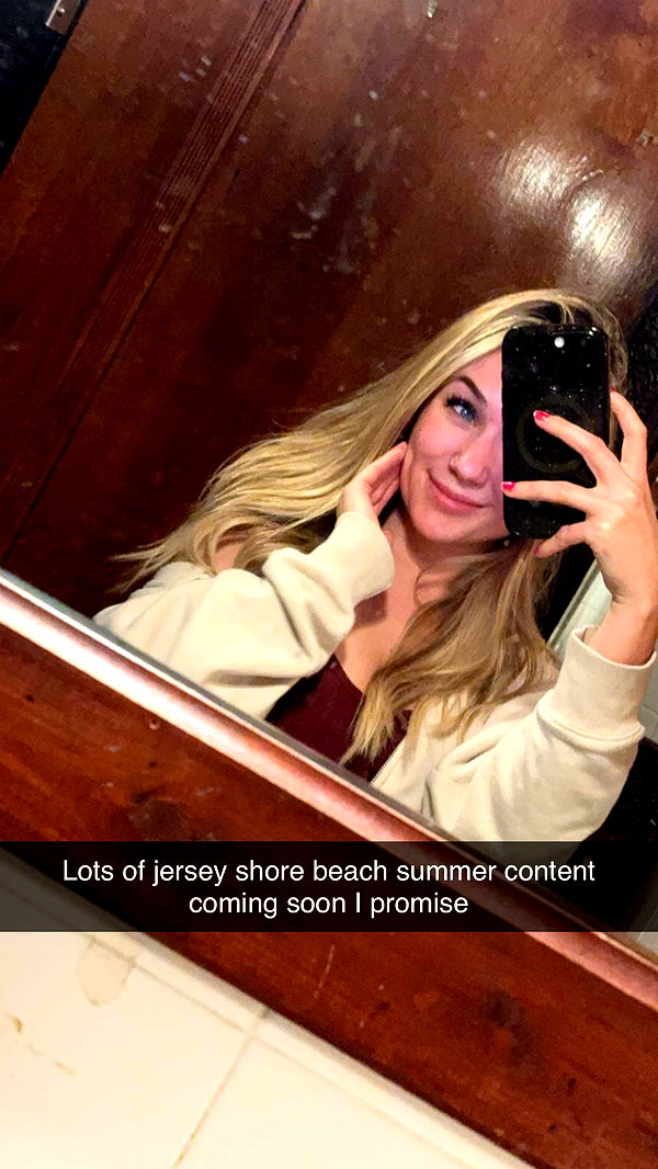 kayleedolisi image ~ Altpins