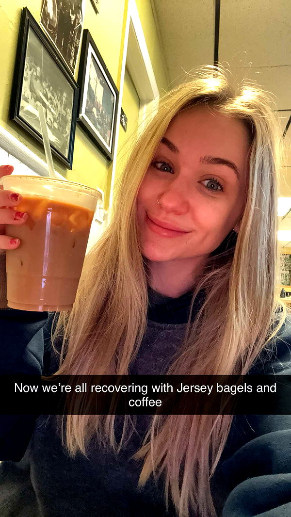 kayleedolisi image ~ Altpins