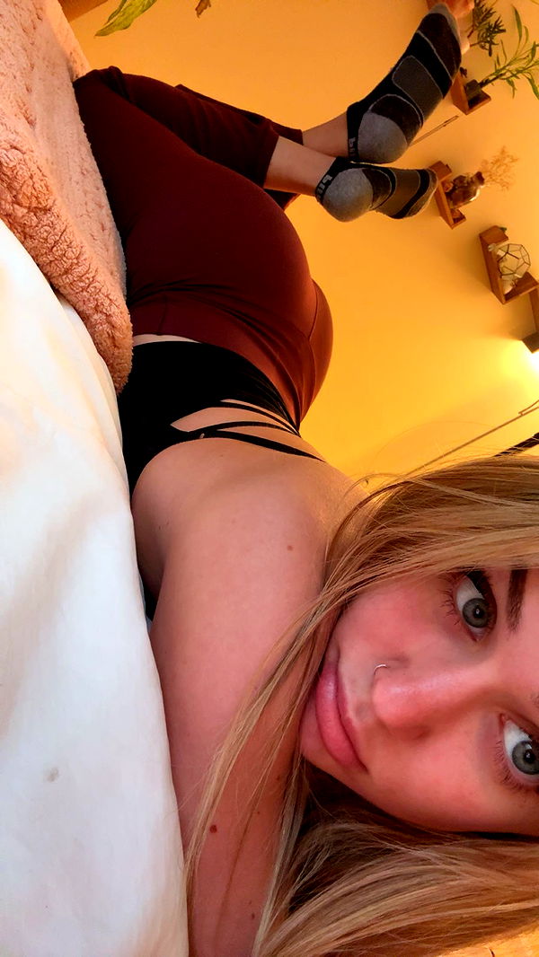 kayleedolisi image ~ Altpins