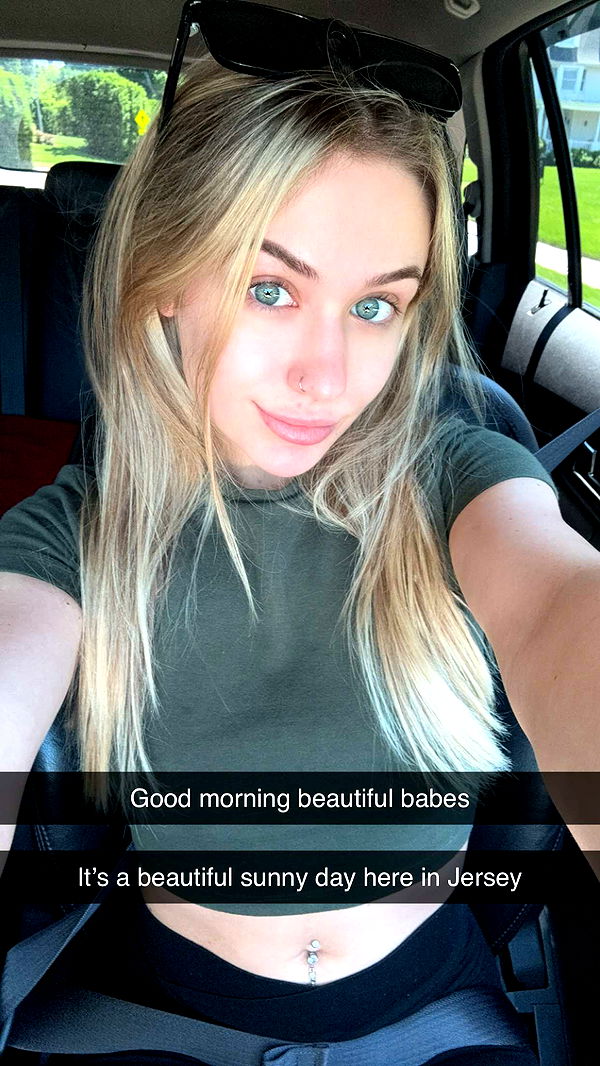 kayleedolisi image ~ Altpins