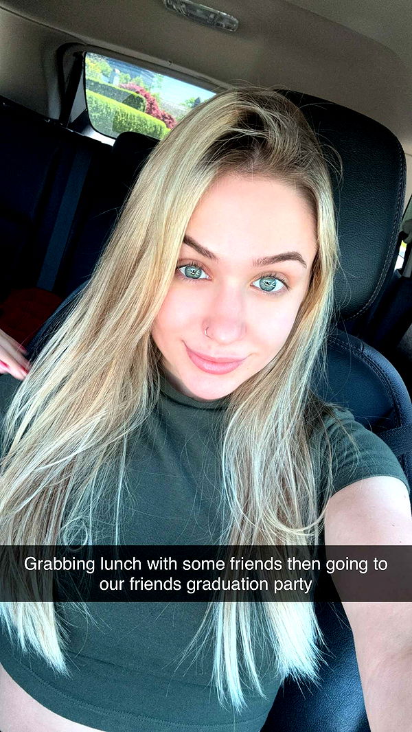 kayleedolisi image ~ Altpins