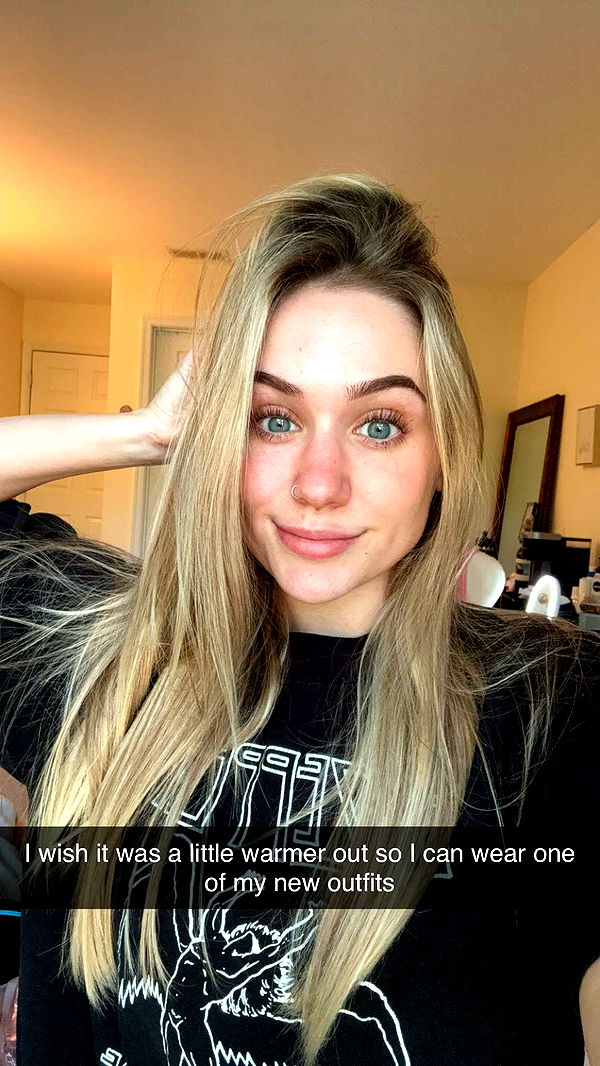 kayleedolisi image ~ Altpins