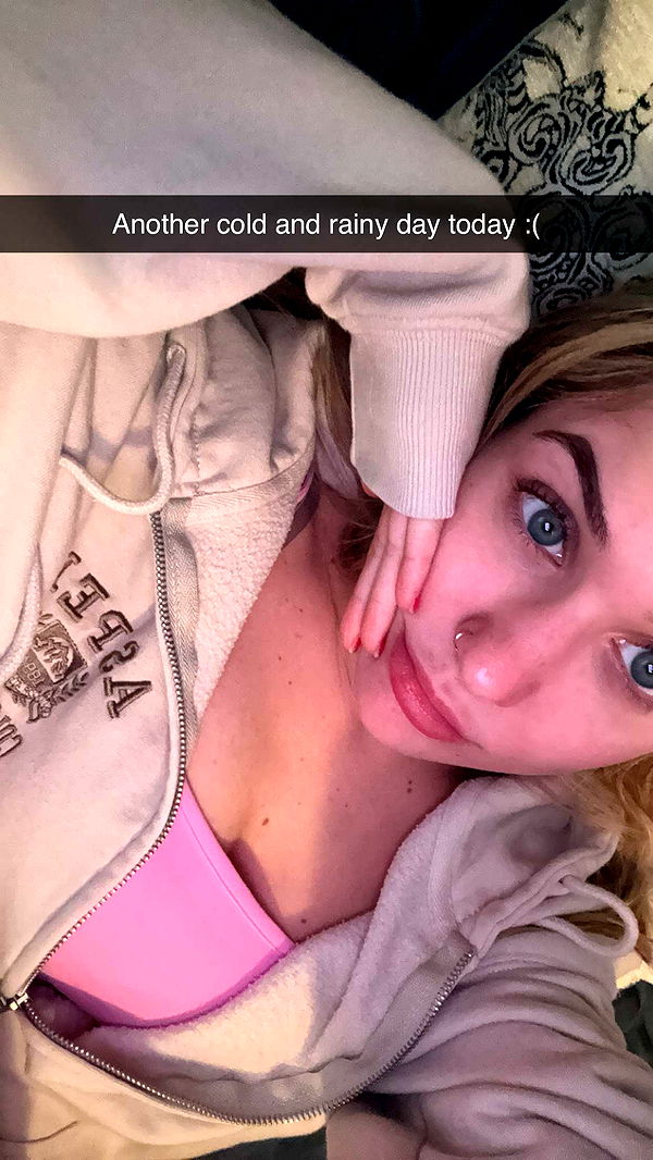 kayleedolisi image ~ Altpins