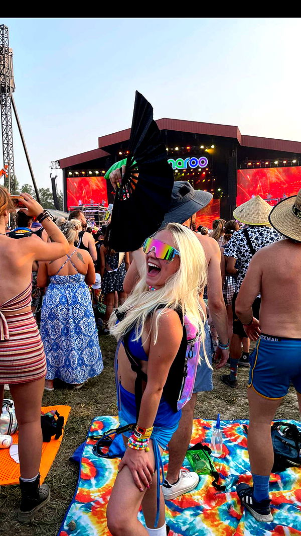 kayleedolisi image ~ Altpins