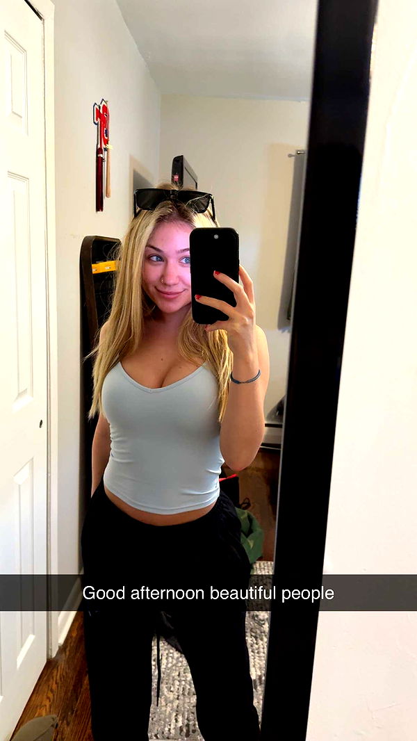 kayleedolisi image ~ Altpins