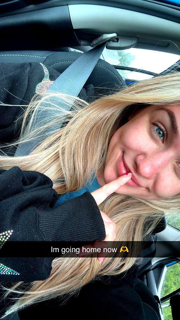 kayleedolisi image ~ Altpins