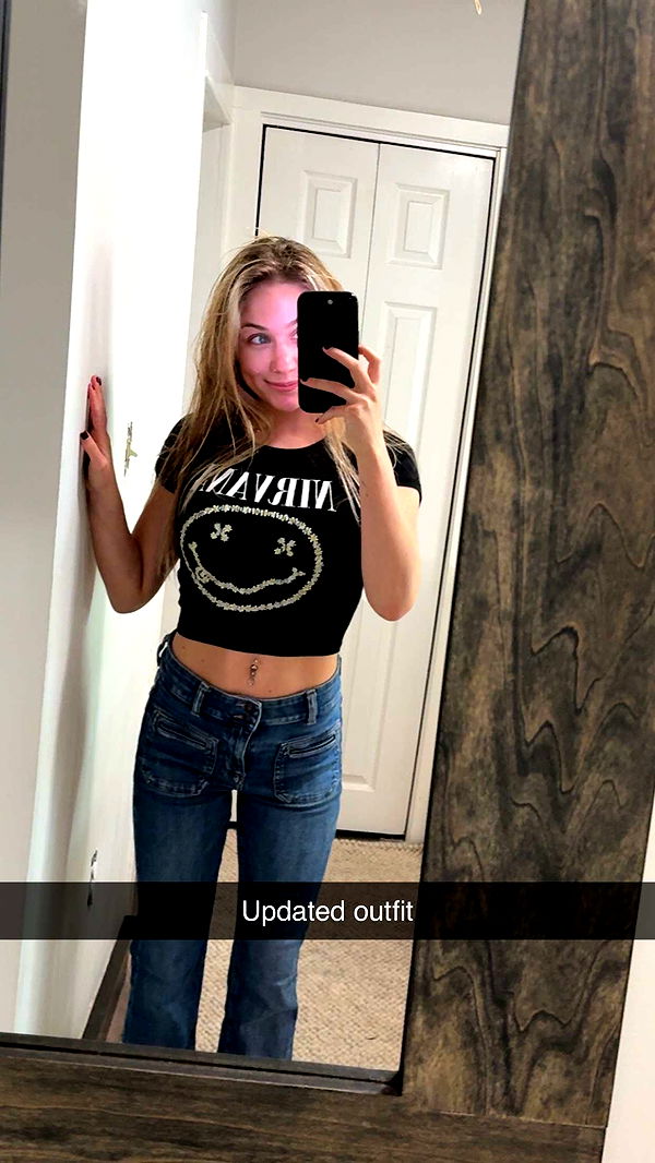 kayleedolisi image ~ Altpins