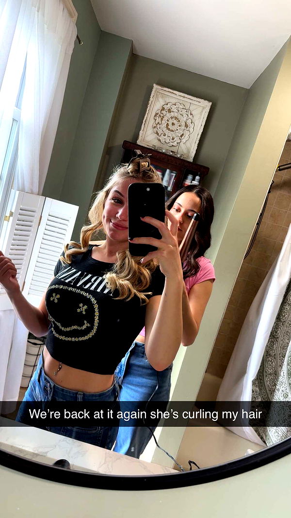 kayleedolisi image ~ Altpins