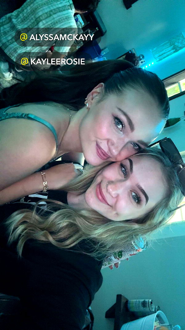 kayleedolisi image ~ Altpins