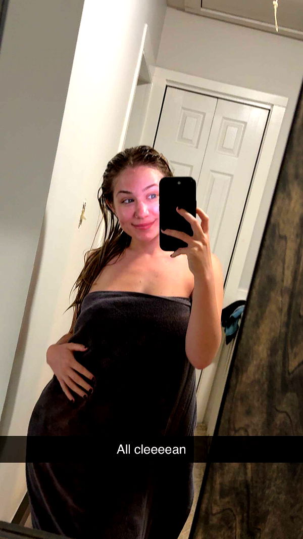 kayleedolisi image ~ Altpins