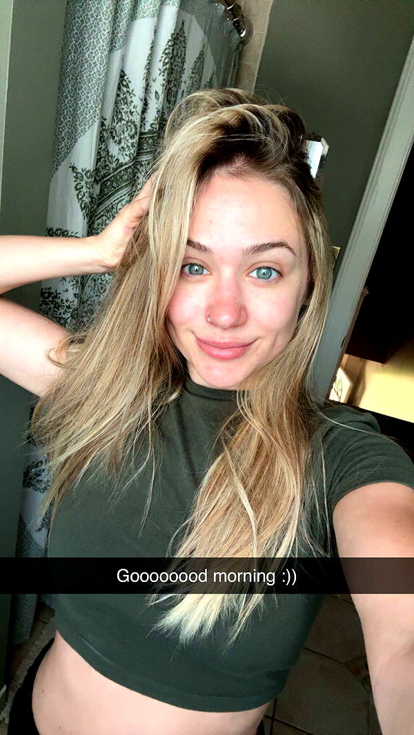 kayleedolisi image ~ Altpins