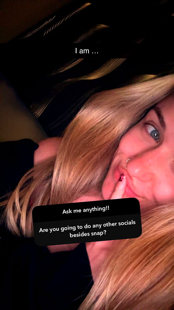 kayleedolisi image ~ Altpins