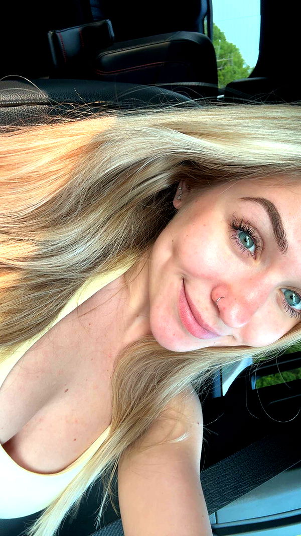 kayleedolisi image ~ Altpins