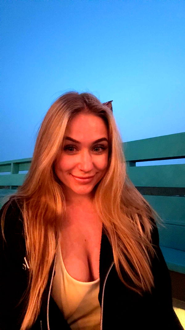 kayleedolisi image ~ Altpins