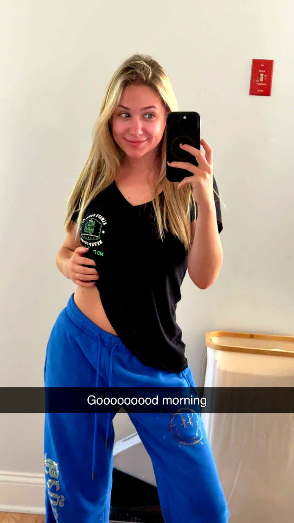 kayleedolisi image ~ Altpins