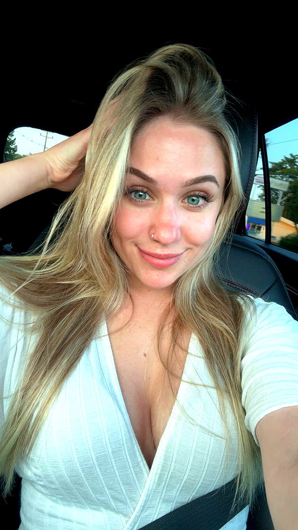 kayleedolisi image ~ Altpins