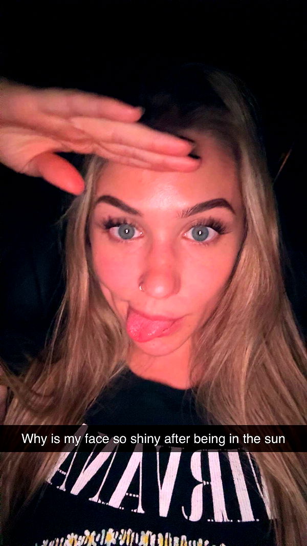 kayleedolisi image ~ Altpins