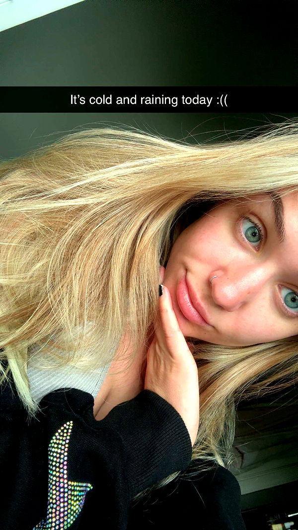 kayleedolisi image ~ Altpins